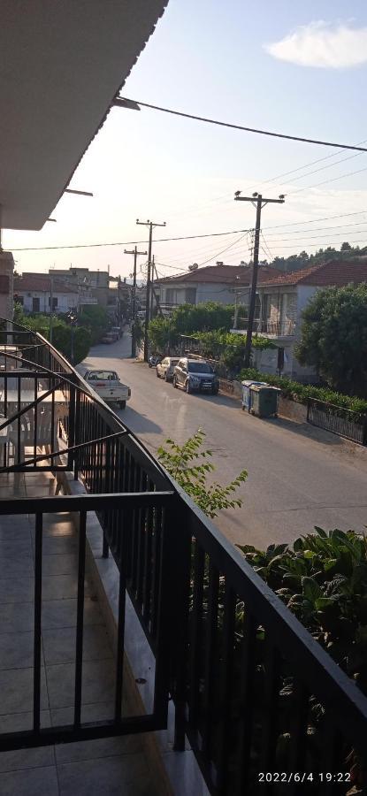 Lemonis House Aparthotel เนอา สกีโอนี ภายนอก รูปภาพ
