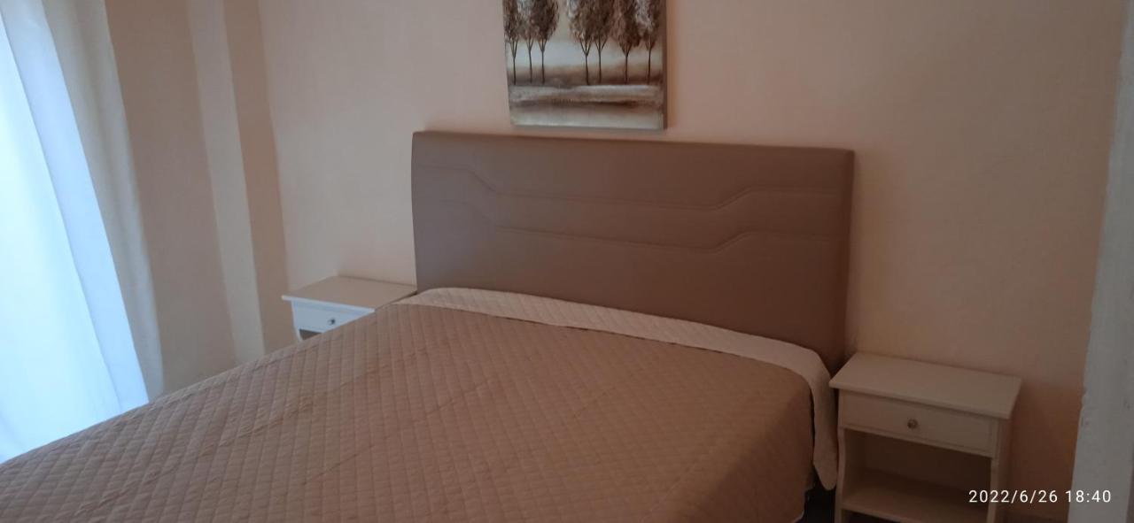 Lemonis House Aparthotel เนอา สกีโอนี ภายนอก รูปภาพ