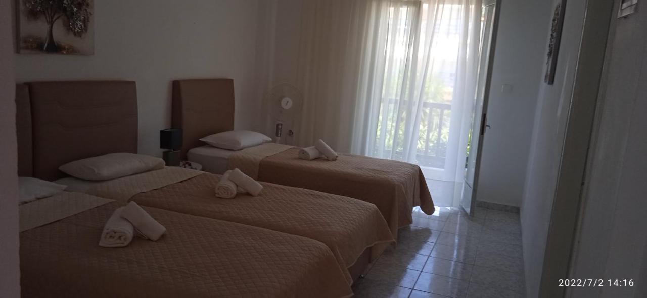 Lemonis House Aparthotel เนอา สกีโอนี ภายนอก รูปภาพ