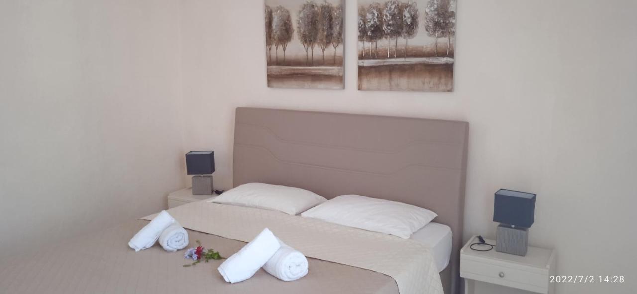 Lemonis House Aparthotel เนอา สกีโอนี ภายนอก รูปภาพ